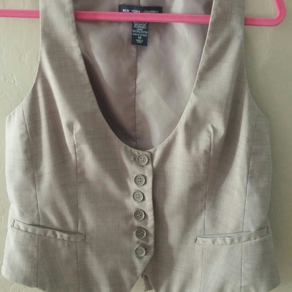 Beige vest