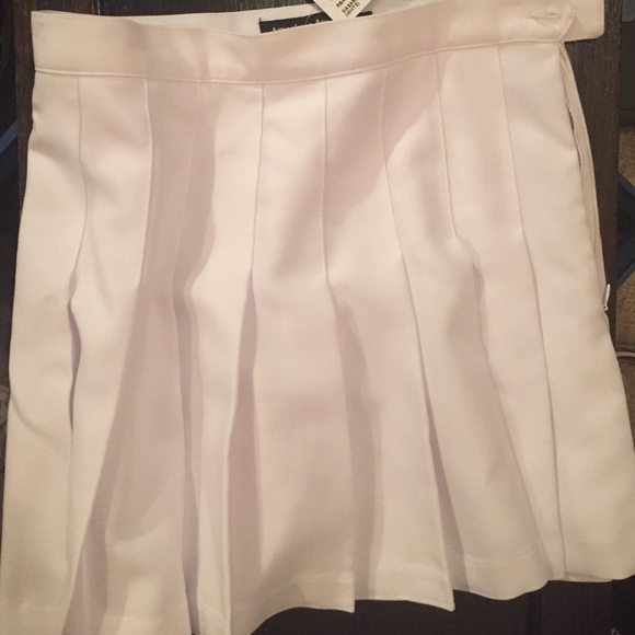 American apparel white tennis skirt