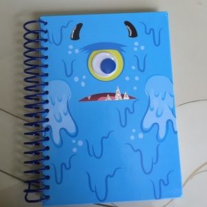 Googled eye notebook that googles around