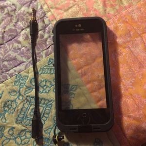 Life proof case for IPhone 5C/5S