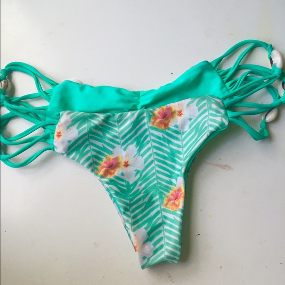 Indie bikini bottoms