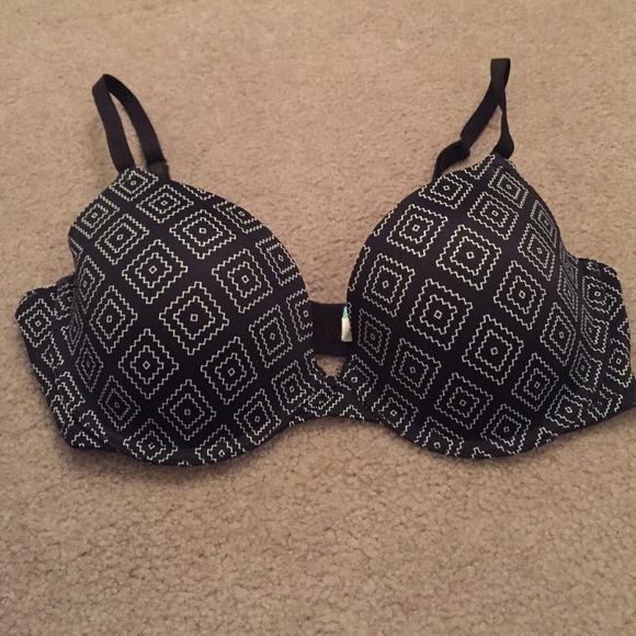 Victoria's Secret Pink T-Shirt Bra 36C