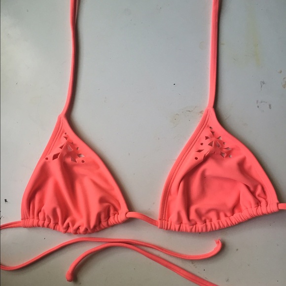 Billabong bikini top