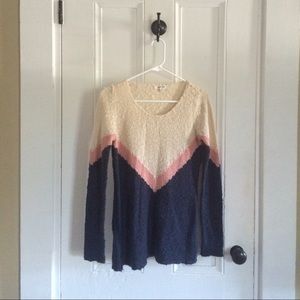 Three color tone sweater