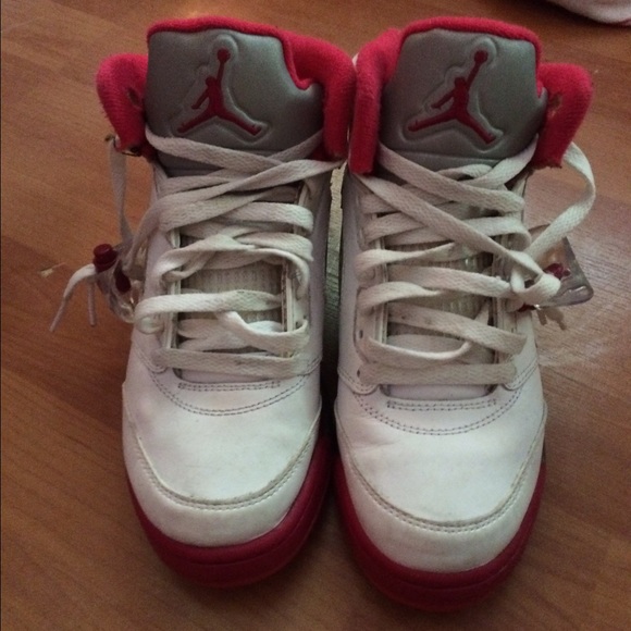 Jordan fire red 5s