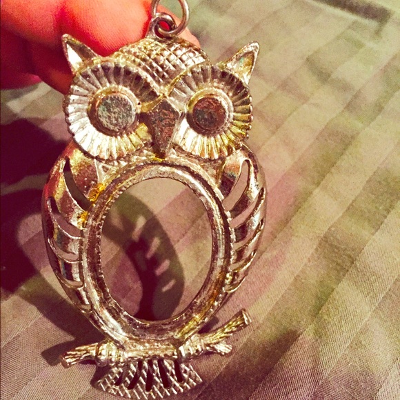 Sitting for a large cabachon. Solid silver