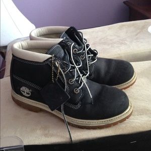 Black  Timberland boots