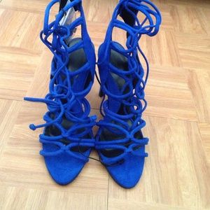 🎉Zara Royal Blue Strap Suede Heels