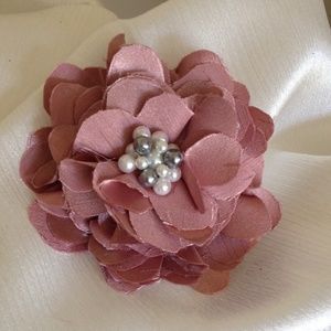 Hair flower clip