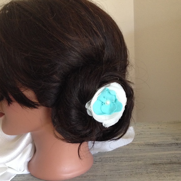 Hair flower