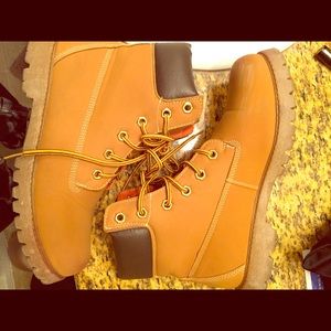 Forever 21 work boots