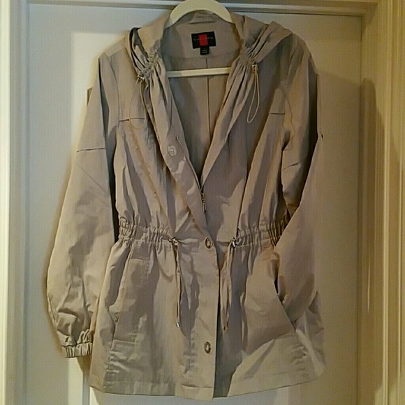 Rain coat