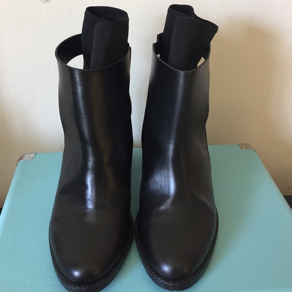 Zara black heel boots