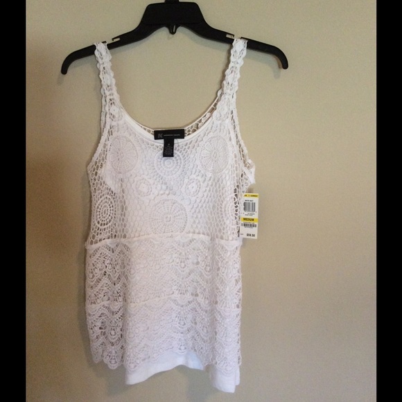 White lace two-piece tank