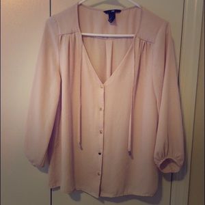 H&m light pink shirt