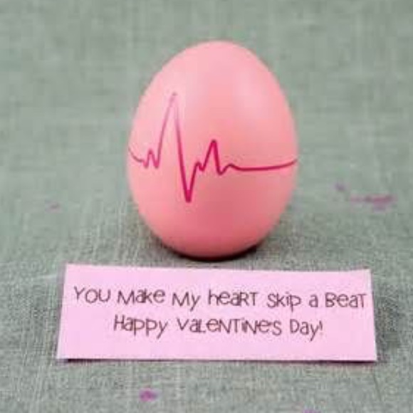 💖 Personalized Message in an Egg! - Picture 1 of 2