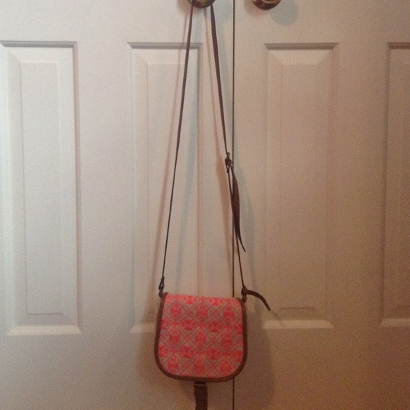 Corssover bag from American Eagle - Picture 1 of 4