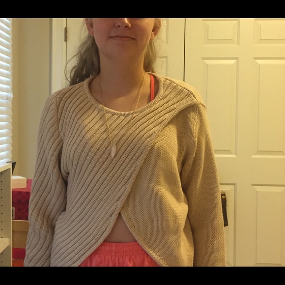 Cream crop sweater