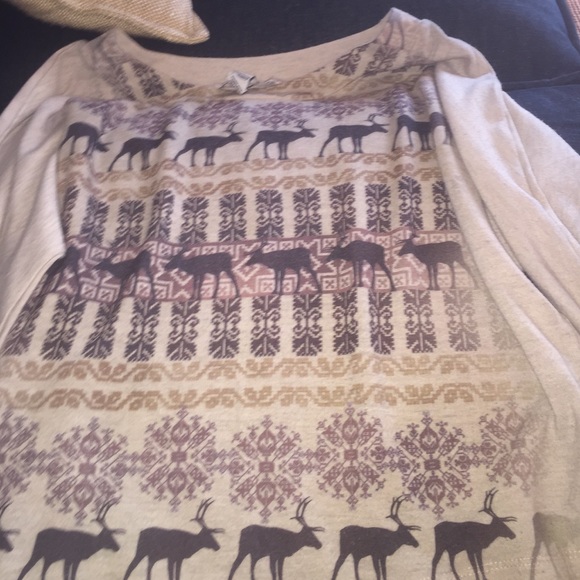 Moose print knitted shirt