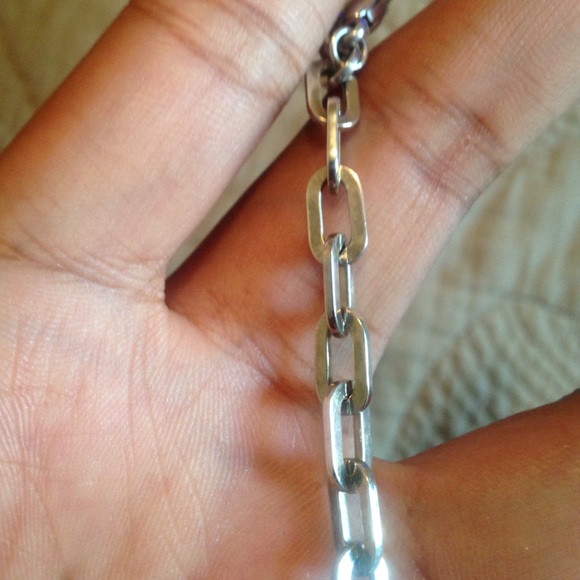 Tiffanys bracelet