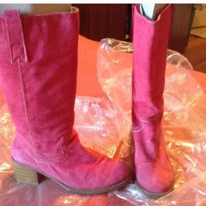 Suede pink boots ⛄️❄️