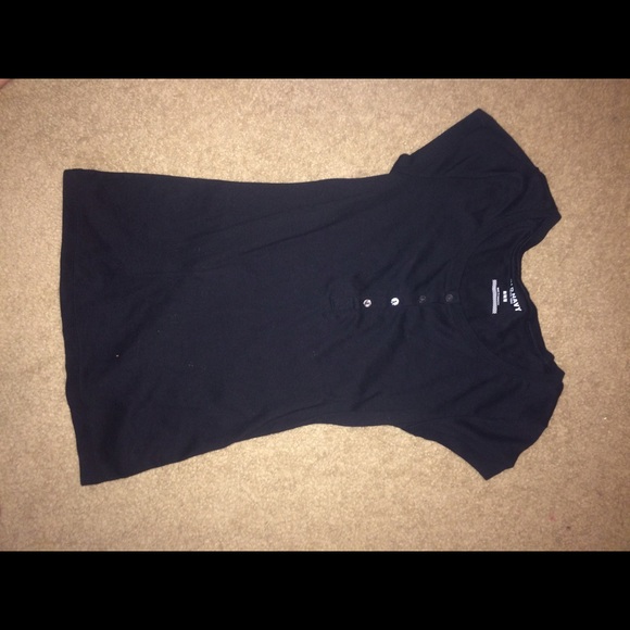 Black shirt