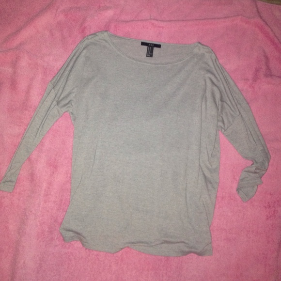 3 quarter sleeve top