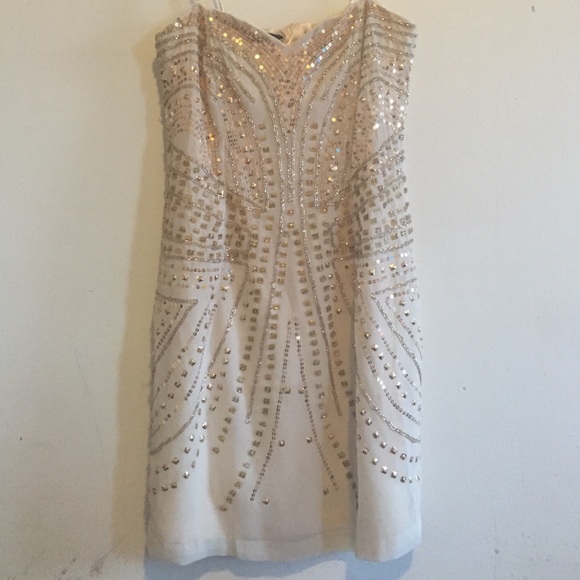 Gold sequined cocktail dress👗🍸