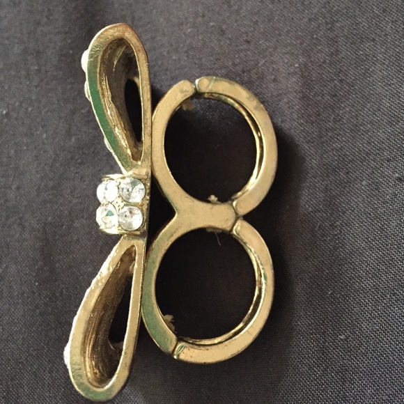 Ring - Picture 2 of 3