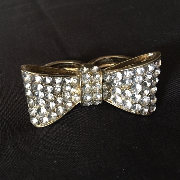 Ring - Picture 3 of 3