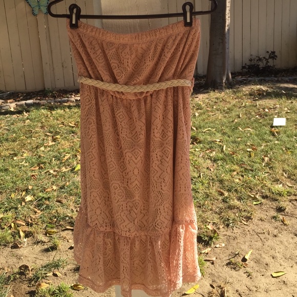 Light Pink Lace Sleeveless Dress