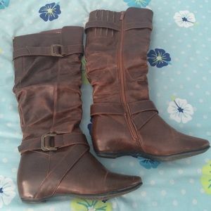 Cathy Jean brown boots. Only worn once. Size 6.5