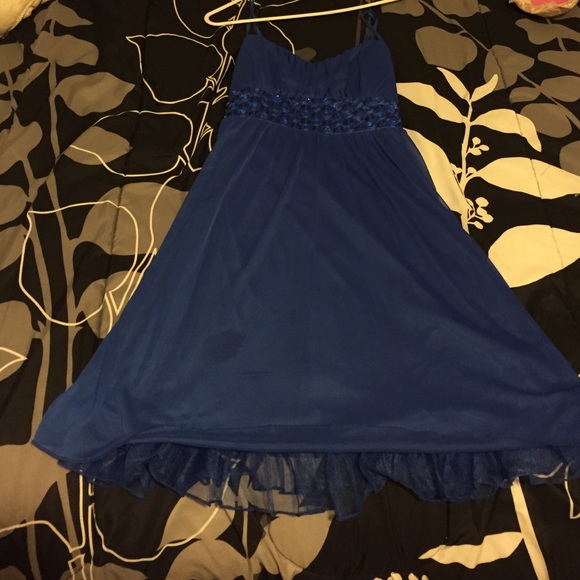 New lay used dress