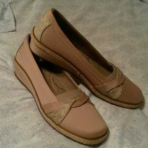 Grasshopper loafers