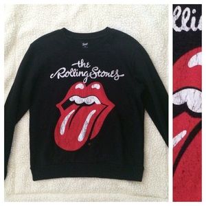 Black Rolling Stones sweatshirt pullover.