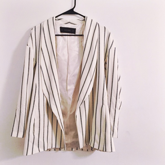 Zara Jackets & Blazers - Zara oversized striped jacket