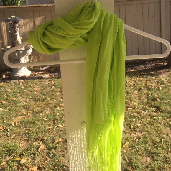 Green Scarf