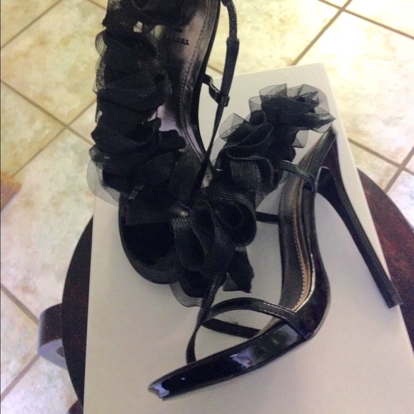 Bakers Shoes - Bakers black lacy sandals