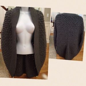 SOLD Alice + Olivia gray knit sweater