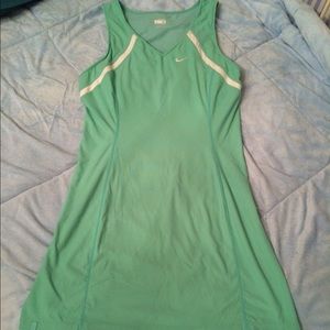 🎉final price🎉GUC Nike FITDRY Tennis Dress Medium