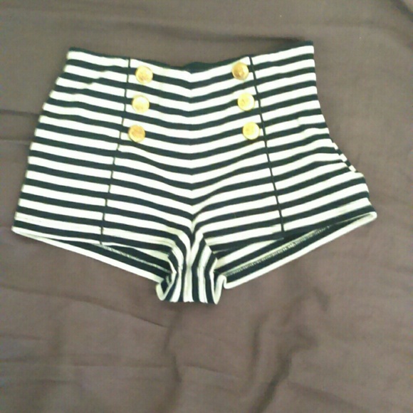 Sailor shorts