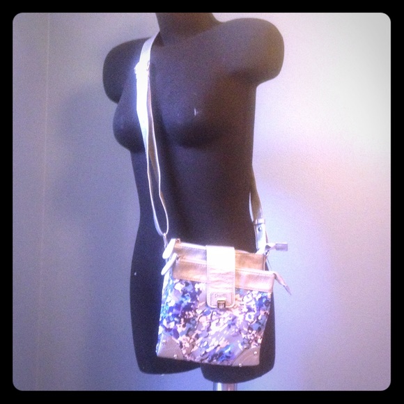 Rosetti Handbags - Cross body purse