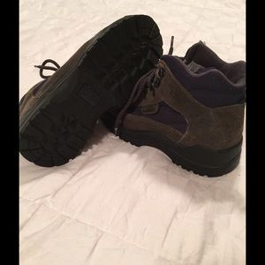 LL bean gore tech mid rise boot