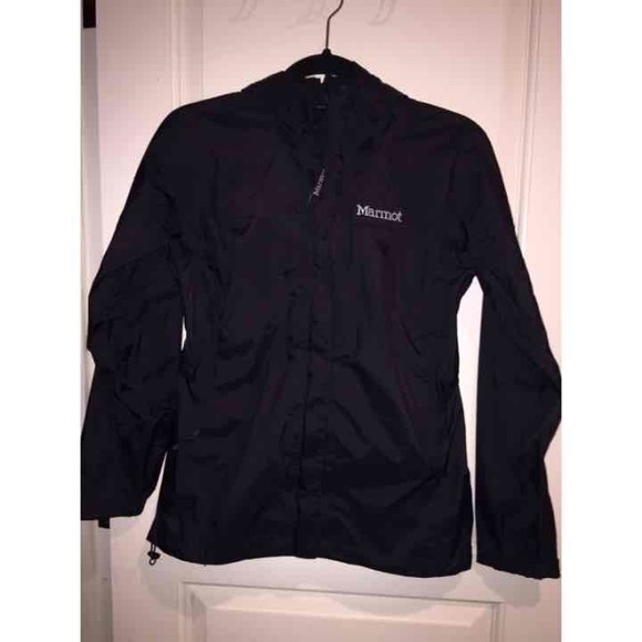 Marmot Precip Raincoat in Black