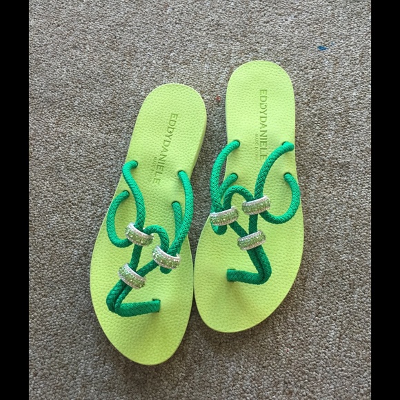 🚫SOLD🚫Green sandals - Picture 1 of 3