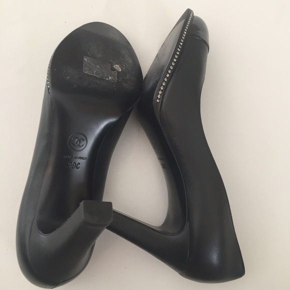 🚫sold🚫Chanel fancy shoes gently used - Picture 4 of 4