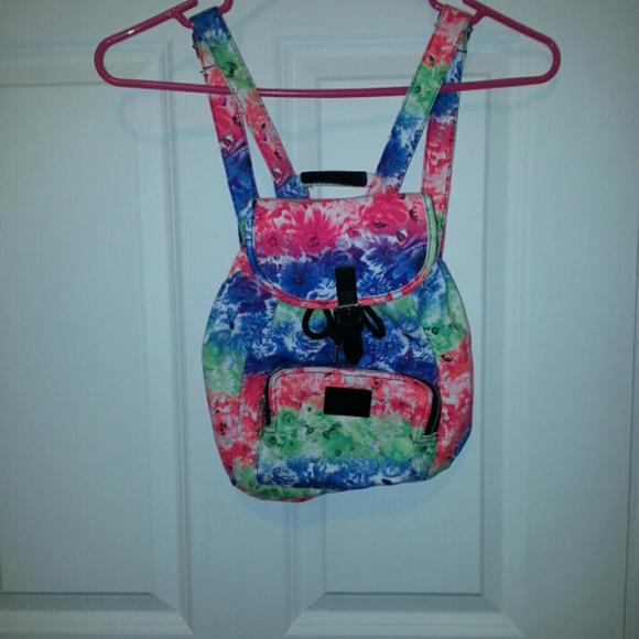 Victoria  secret  pink   Handbags - Free giveaway