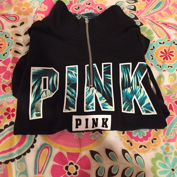 NEGOTIATE OFFERS!! rare sweatshirt from VS!!!