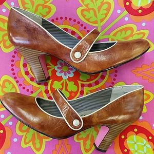 Vintage Inspired Heels