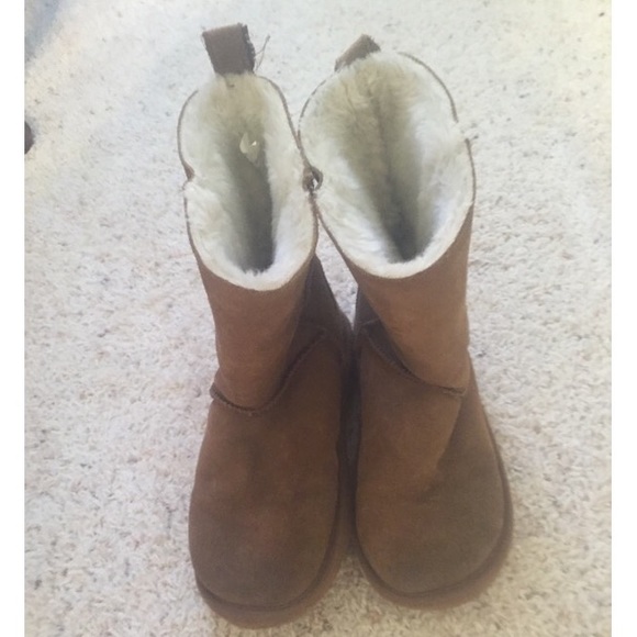 AMERICAN EAGLE Ugg-style Boots Size 5